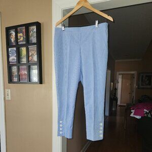 Talbot's blue and white checked capris size 10 petite